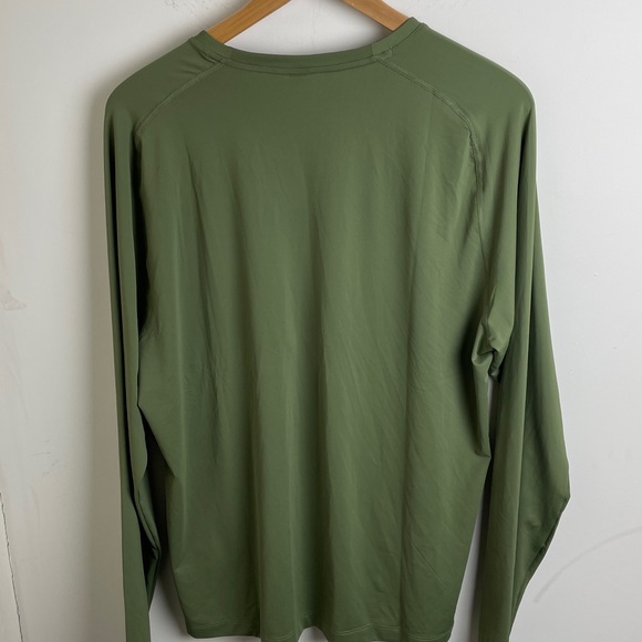 Rhone Extra Mile Long Sleeve Tee Size L NWT - Picture 5 of 5